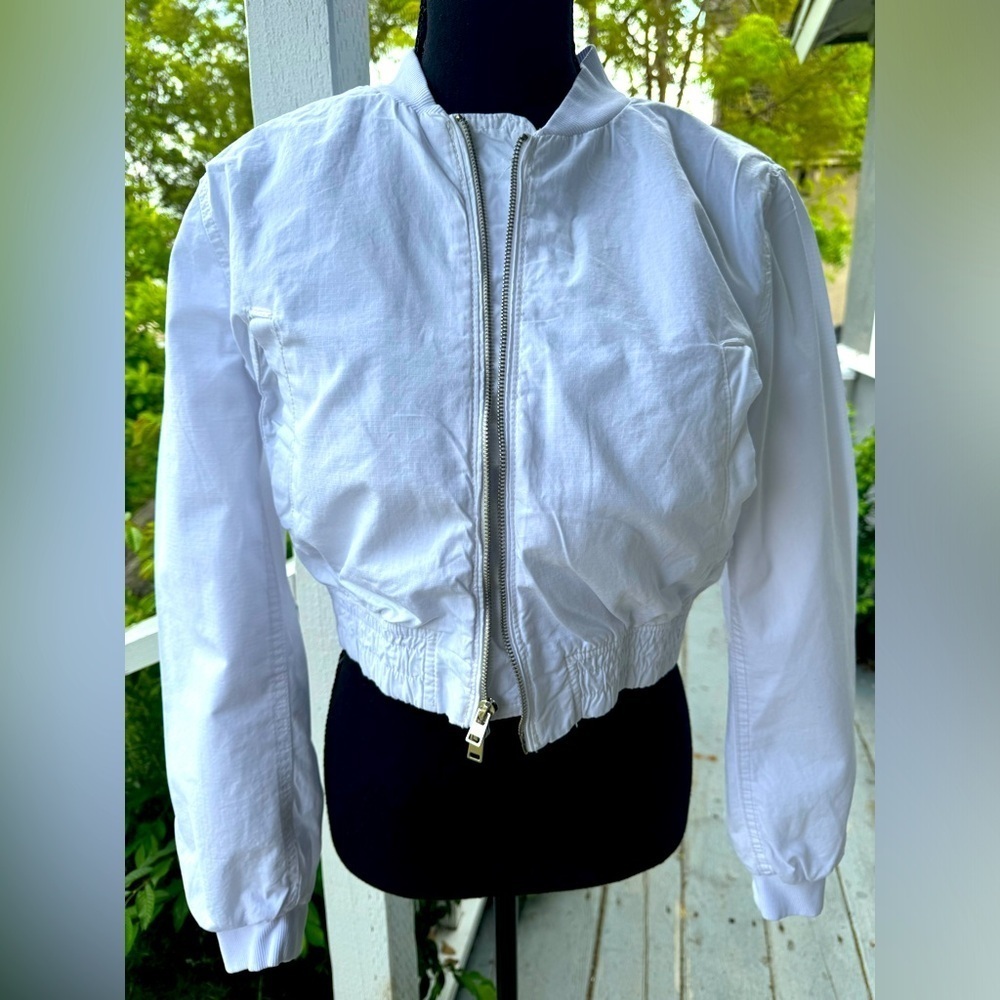 Zara NWT white Jacket, size M